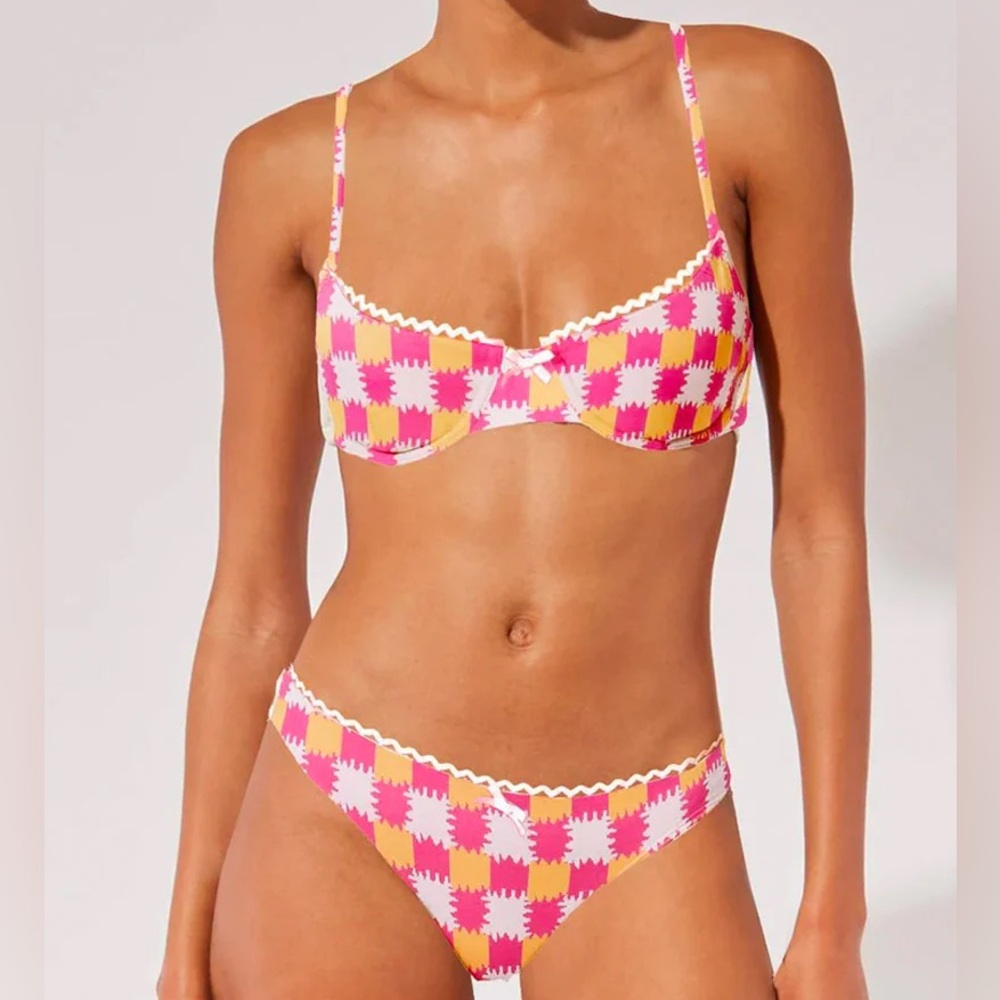 NWT - Solid & Striped Daphne Bikini